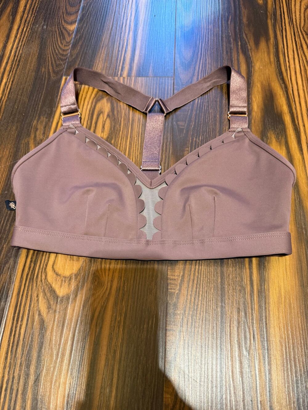 L’URZ I’m On Clouds Mesh Sports Bra Bralette Size M